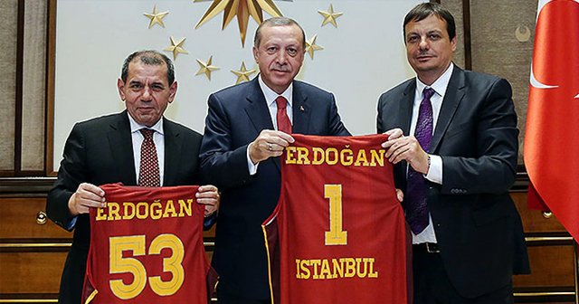 Cumhurbaşkanı Erdoğan&#039;dan Galatasaray&#039;a tarihi öneri