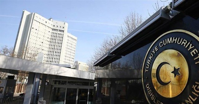 Dışişleri&#039;nden Yunanistan&#039;a bayrak tepkisi