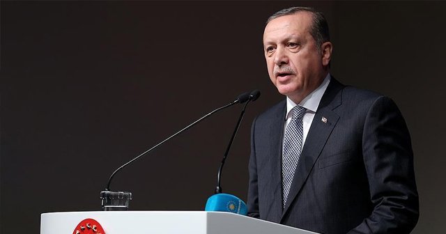 Erdoğan&#039;dan polisleri kutladı