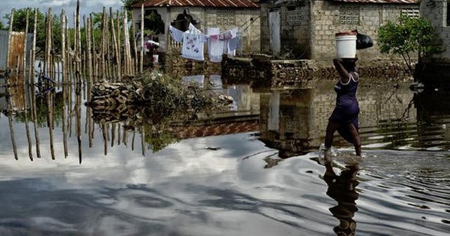 Haiti&#039;de sel: 2 ölü