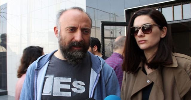 Halit Ergenç ve Bergüzar Korel oyunu kullandı