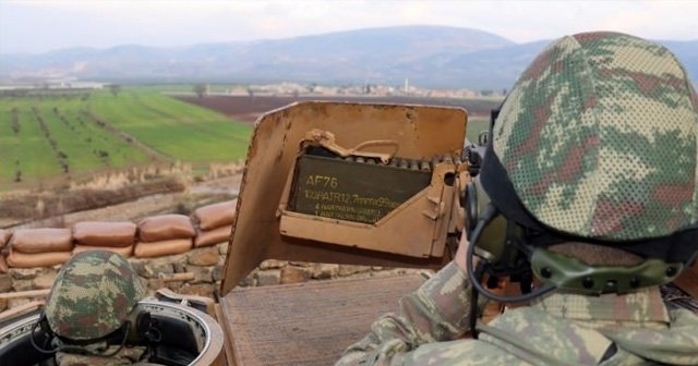 Hatay&#039;da iki karakola havanlı saldırı