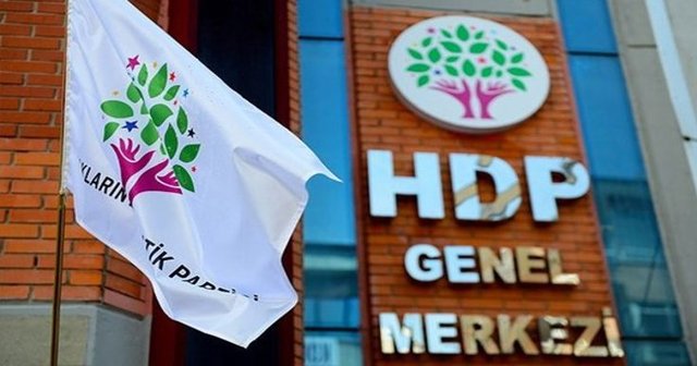 HDP&#039;nin skandal referandum şarkısı yasaklandı