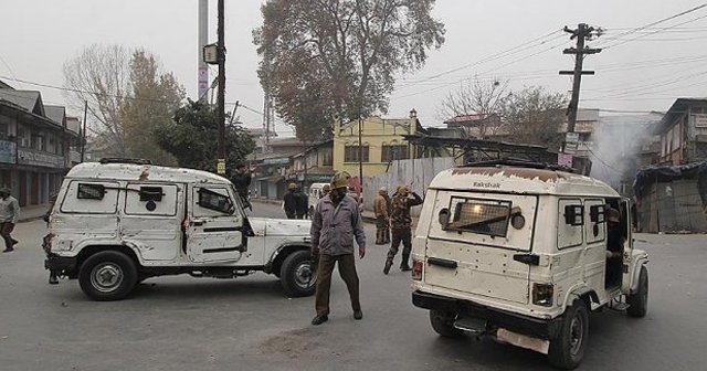 Hindistan&#039;da bir rahip Keşmirli Müslümanlara karşı sözde ordu kurdu