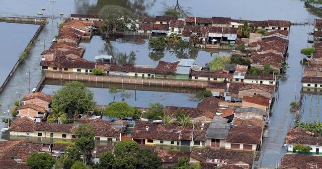 Kolombiya&#039;da sel felaketi: 90 ölü