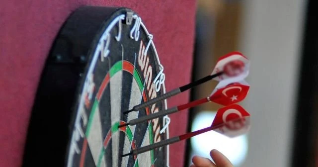 Milli dartçı Ümit Uygunsözlü bir ilke imza attı