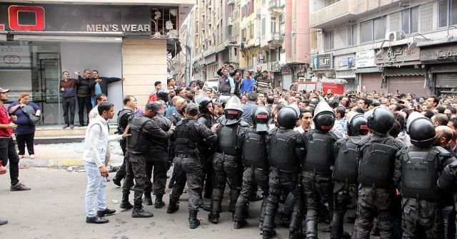 Mısır hükümeti OHAL kararını onayladı