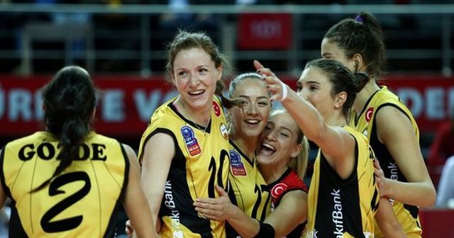 VakıfBank adını Dörtlü Final&#039;e yazdırdı