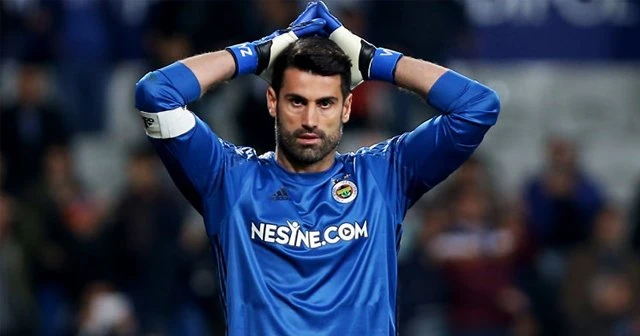 35'lik Volkan Demirel'e talip oldular!