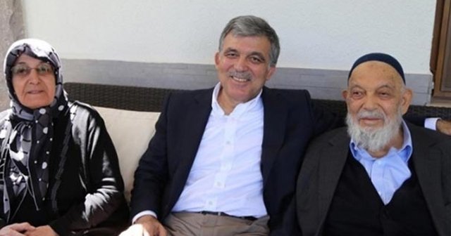 Abdullah Gül&#039;ün babası 91 yaşında vefat etti