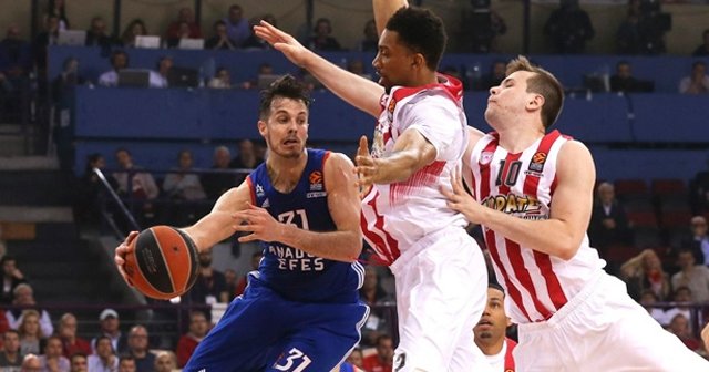 Anadolu Efes, Final Four için sahaya çıkıyor