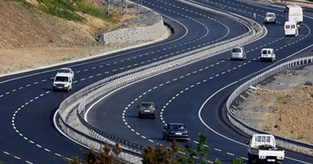 Bakan açıkladı! Karayollarında yeni dönem...