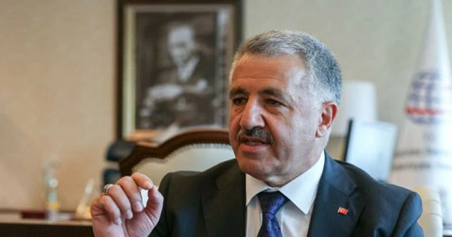 Bakan Arslan’dan Wikipedia açıklaması