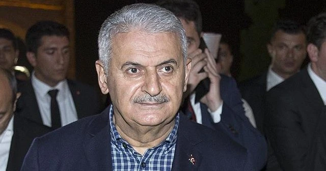 Başbakan Yıldırım teravih namazını kıldı