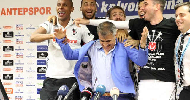 Beşiktaşlı oyunculardan Şenol Güneş&#039;e sürpriz