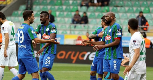 Çaykur Rizespor Bursaspor maçında yarım düzine gol