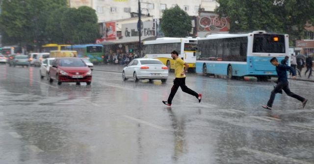 Dikkat! Meteoroloji'den kuvvetli yağış uyarısı