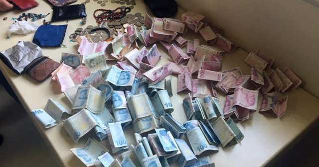 Dilencinin üzerinden 10 asgari ücret çıktı