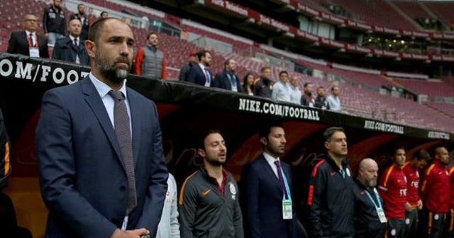 Galatasaray&#039;da tüm futbolculara para cezası!