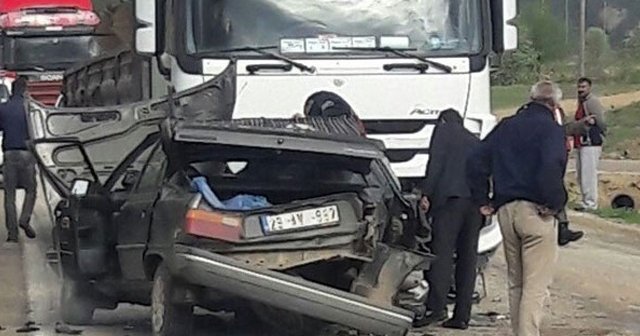 Gümüşhane&#039;de trafik kazası: 1 ölü, 1 yaralı