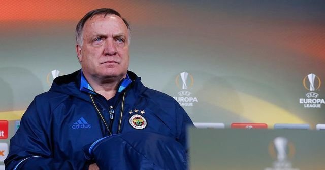 Hollanda Advocaat'a emanet!