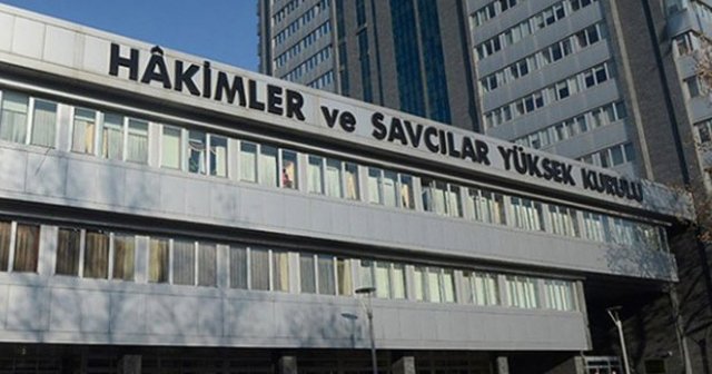 HSYK&#039;dan FETÖ ihraçları: 107 hakim ve savcı meslekten men edildi