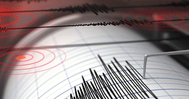 Kuşadası körfezinde deprem, İzmir ve diğer çevre illerde hissedildi