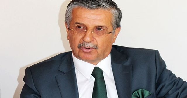 Necati Topaloğlu CHP&#039;den istifa etti