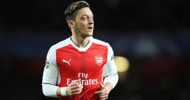 Özil&#039;i çıldırttılar! Arsenal&#039;e veda çok yakın