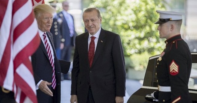 Trump&#039;ın papaz isteğine Erdoğan&#039;dan FETÖ cevabı