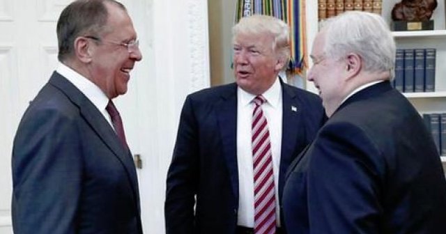 Trump-Lavrov görüşmesinde ’fotoğraf’ tartışması