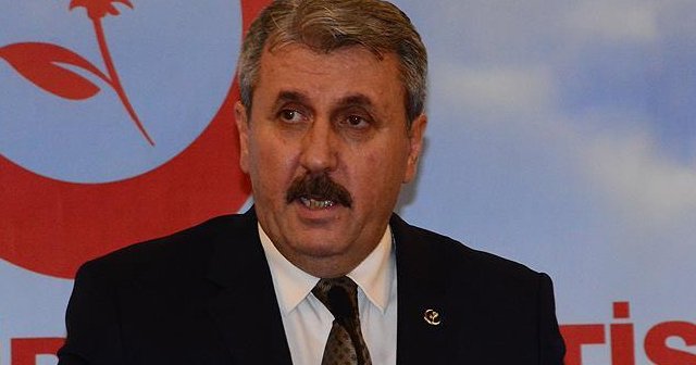 &#039;Ana muhalefet partisinin hak mücadelesini vereceği yer TBMM&#039;dir&#039;