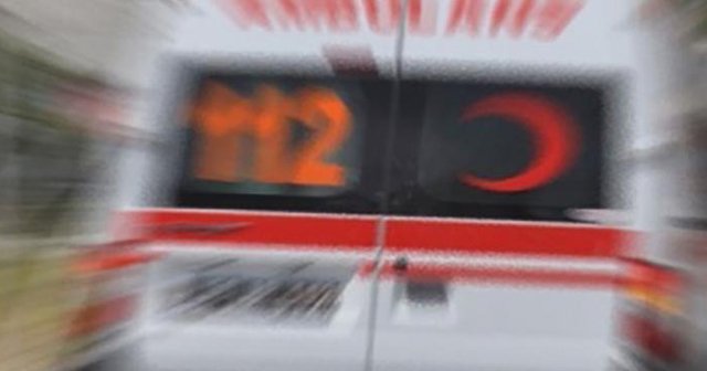 Adana&#039;da işçileri taşıyan midibüs kaza yaptı: Ölü ve yaralılar var