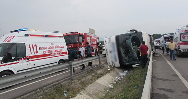 Askerleri taşıyan otobüs kaza yaptı: 49 yaralı