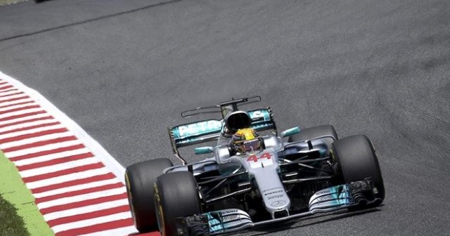 Azerbaycan&#039;da pole pozisyonu Hamilton&#039;ın