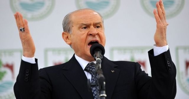 Bahçeli&#039;den MHP&#039;li muhaliflere ve CHP&#039;ye gönderme