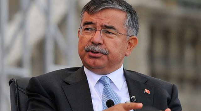 Bakan Yılmaz: &quot;Yaklaşık 33 bin öğretmenin ilişiği kesildi&quot;