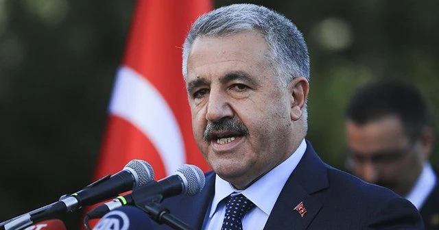 Bin 472 köye baz istasyonu kuracağız
