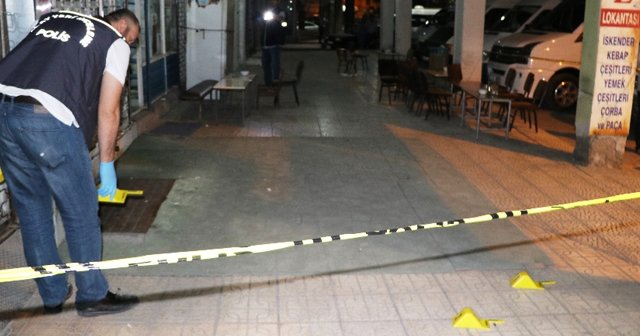 Çay ocağında silahlı ve bıçaklı kavga: 5 yaralı