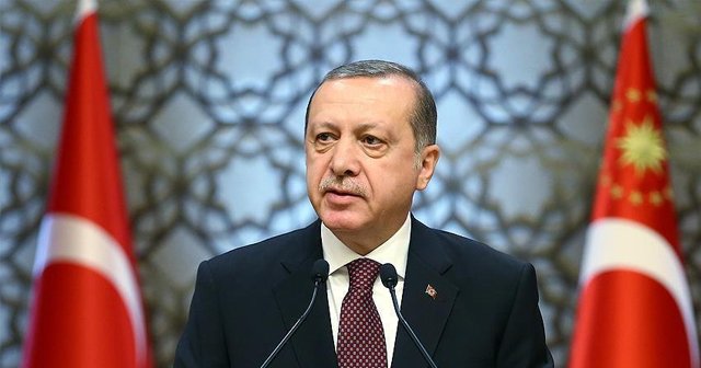 Cumhurbaşkanı Erdoğan: Sıkıysa Pelsinvanya&#039;da durma buraya gel