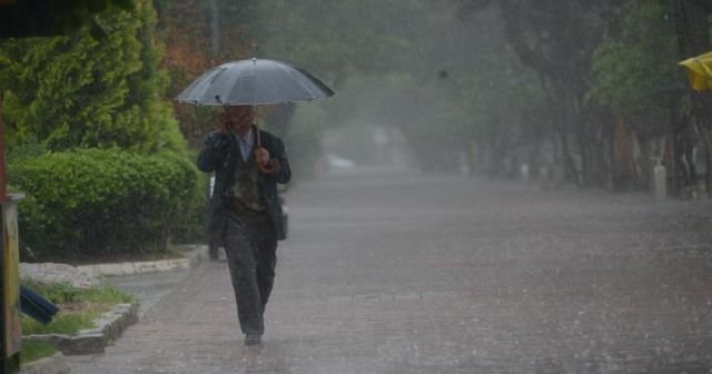 Dikkat! Meteoroloji&#039;den 33 il için uyarı