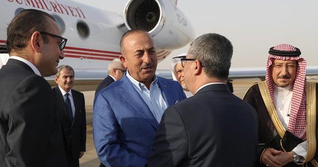 Dışişleri Bakanı Çavuşoğlu Suudi Arabistan&#039;da