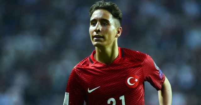 Dortmund&#039;dan Emre Mor açıklaması