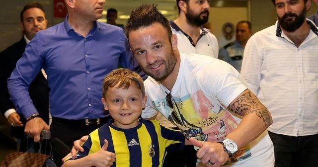 Fenerbahçe&#039;ye 12 yıl sonra ikinci Fransız