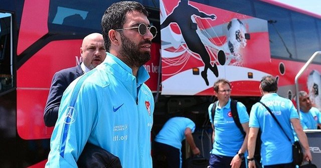 Gazetecilerden Arda Turan&#039;a tepki