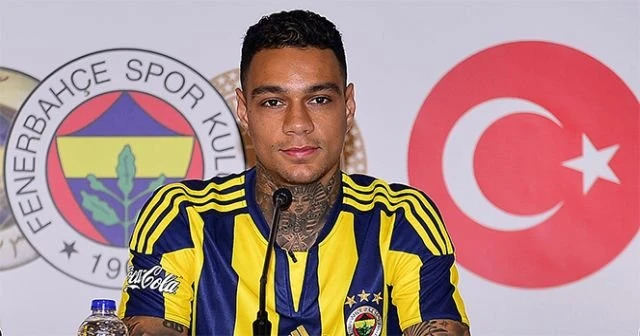 Gregory van der Wiel özür diledi