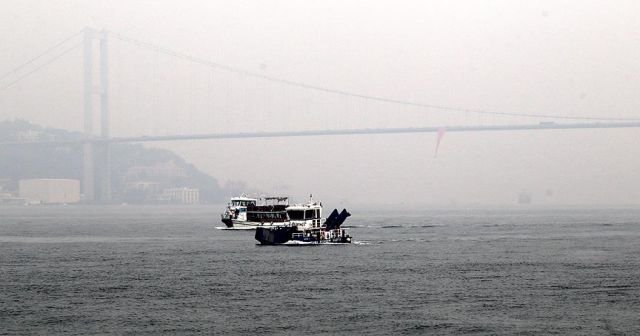 İstanbul Boğazı gemi geçişlerine kapatıldı