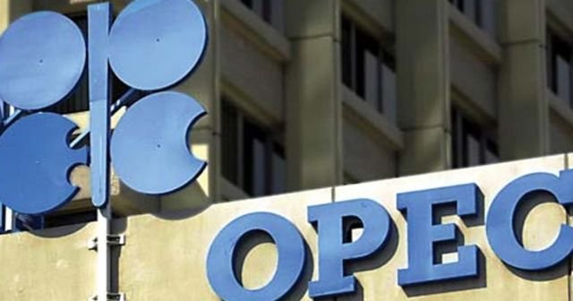 Katar: OPEC&#039;in petrol üretimini kısma kararına bağlı kalacağız