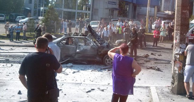 Kiev&#039;de bomba yüklü araç patladı
