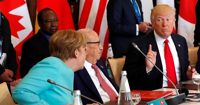 Merkel&#039;den Trump&#039;a rest: Pişman olacaksınız